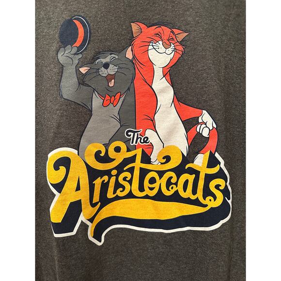 NWOT Disney Parks Aristocats gray Vintage O’Malley Scat Cat Style Tee Sz L - Picture 2 of 3